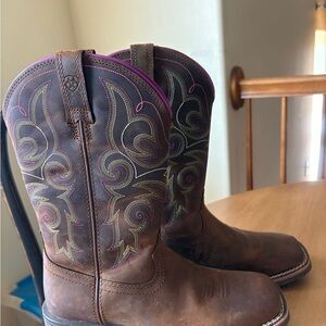 Ariat Brown Leather Western Boots with Multicolor Stitching